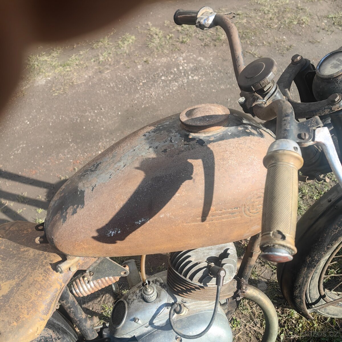 ČZ 150 c černá - 11