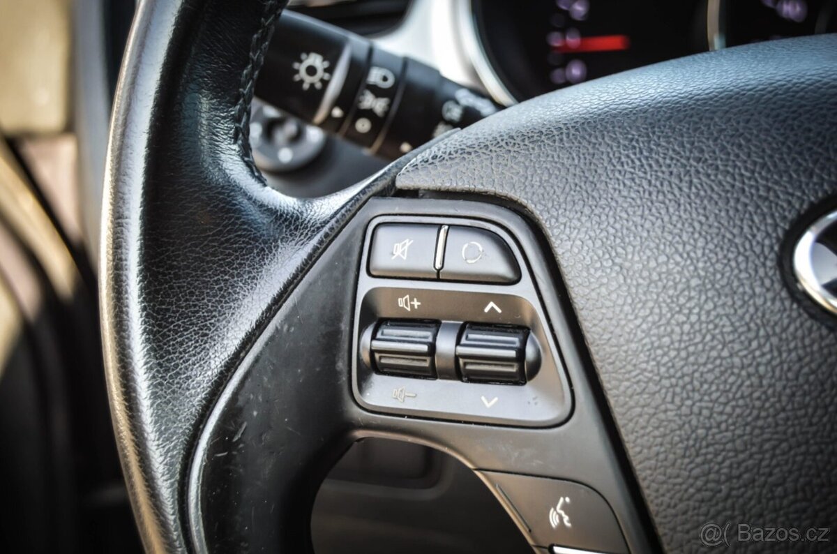 Kia Ceed 1.6 CRDi 81kW 2012 • 6 rýchlostí • Tempomat • - 11