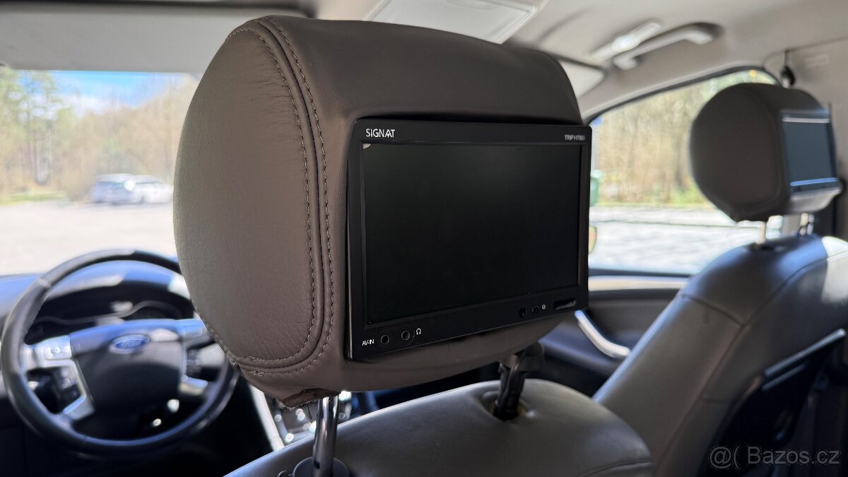 Ford S-Max 2.0 benzin 2011 automat 7mistny - 11
