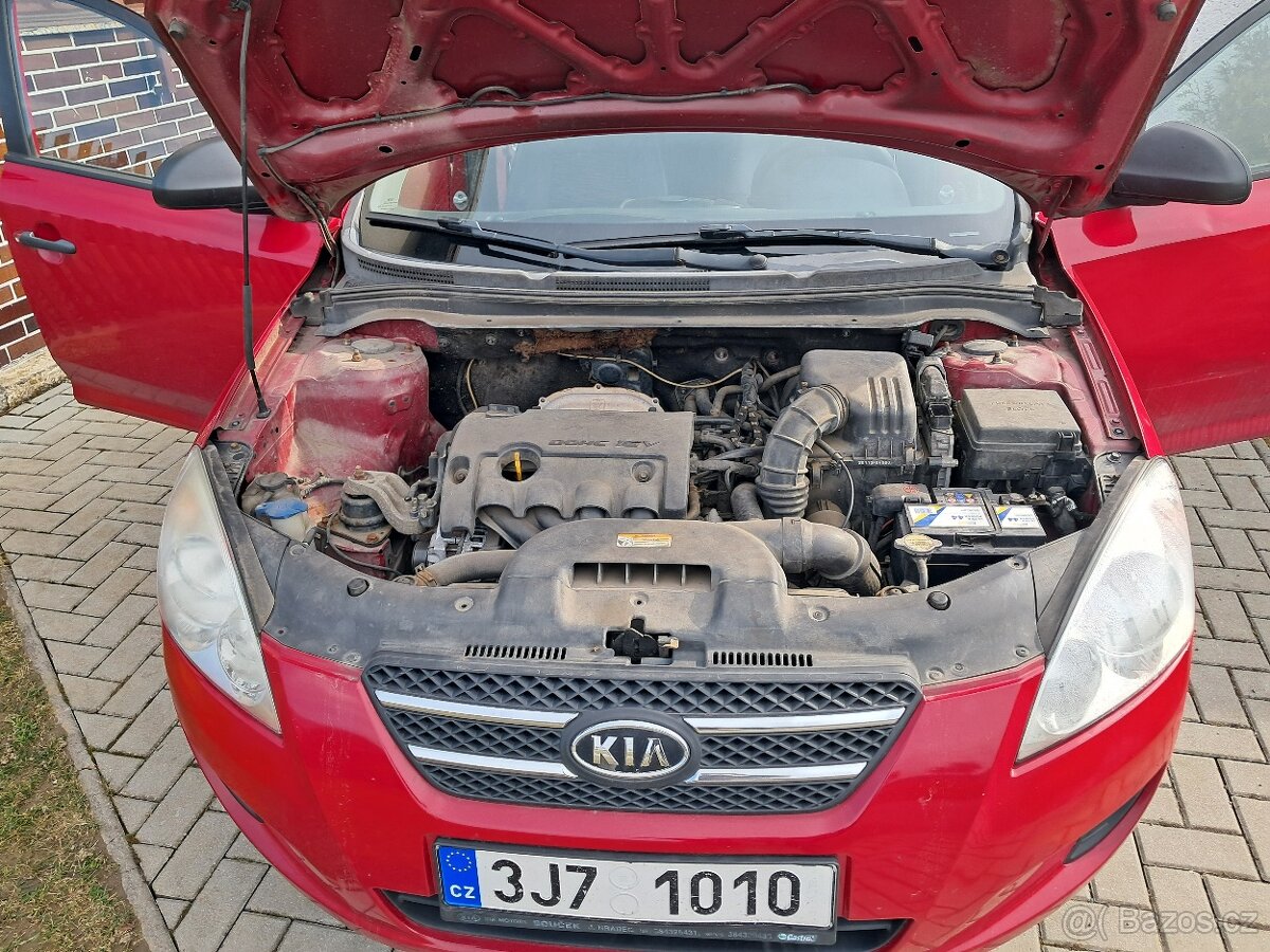 KIA CEED 1.4 _80 kW 1.majitel - 11