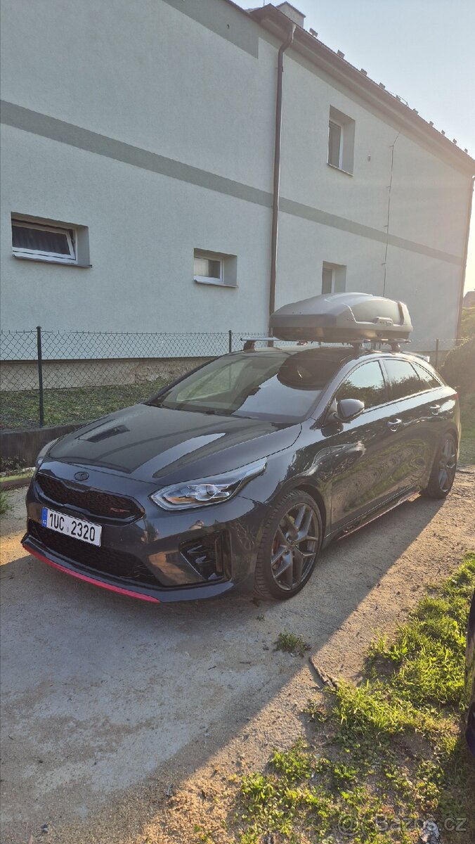 Kia proceed gt 150kw krasna - 11