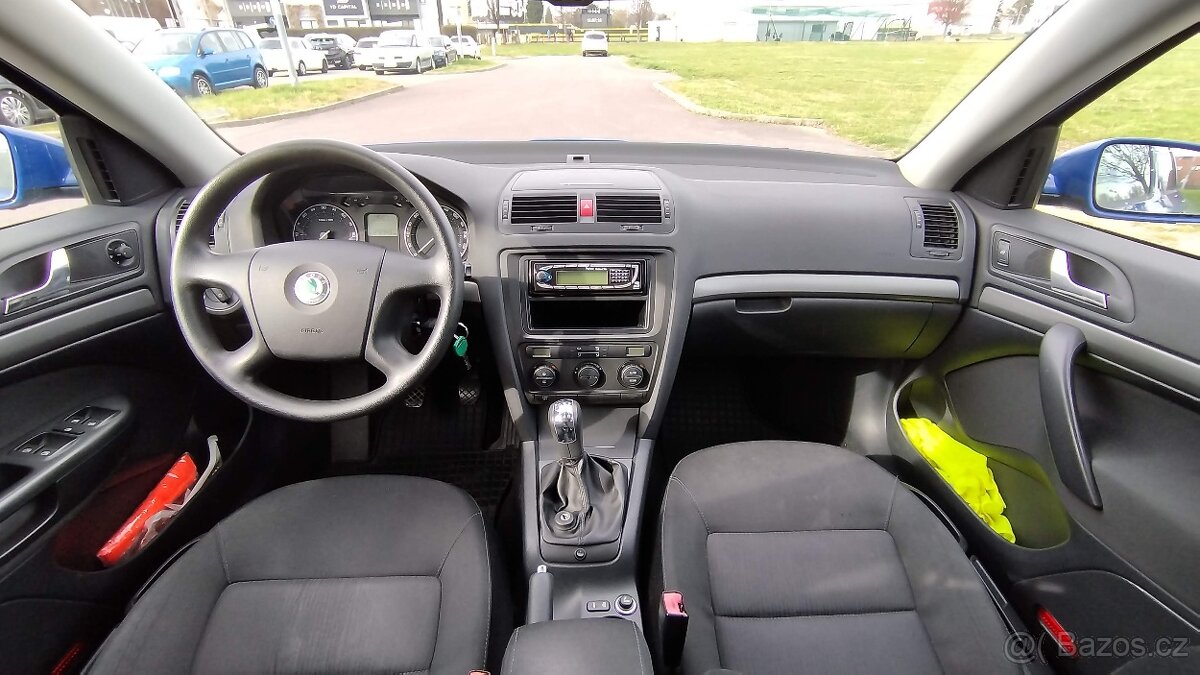 ŠKODA OCTAVIA 2 combi, tažné - 11