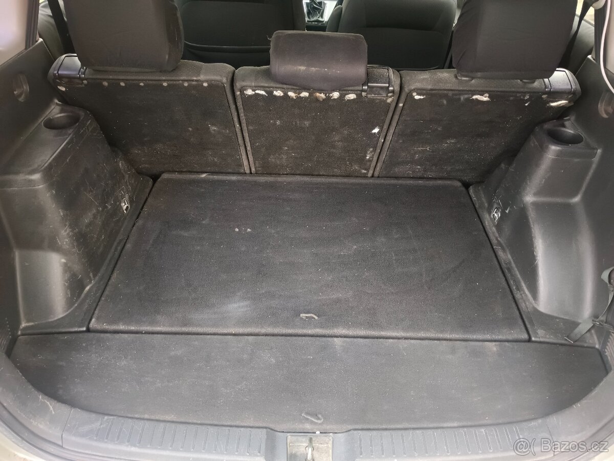 Toyota Corolla Verso D4D 2.2 tdi 2007 - 11