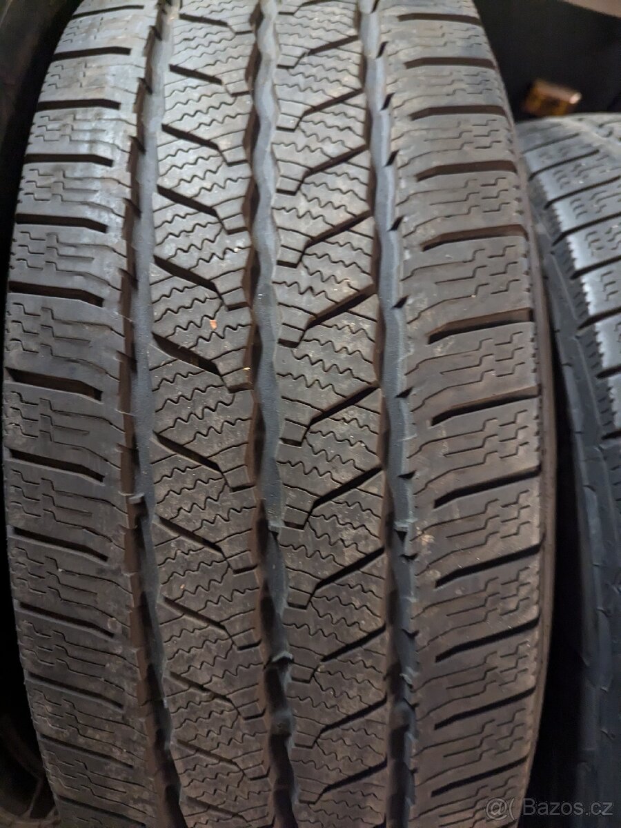 ALU AEZ 17", rozteč 5x120 . Zimní 215/60/17 C - 11