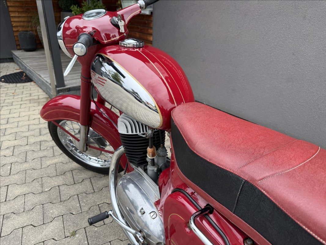 Jawa 250/559 Panelka 1963 - 11