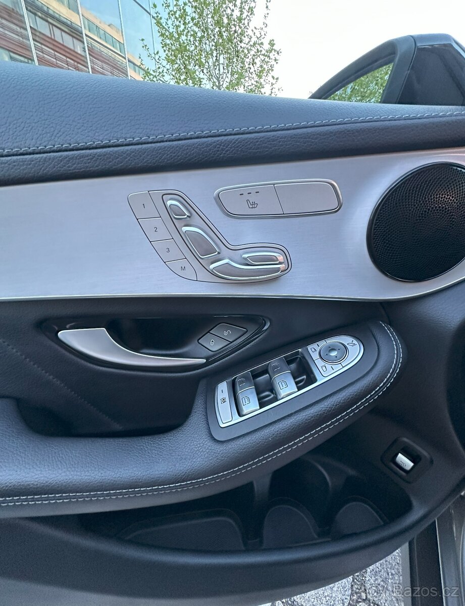 Mercedes-Benz GLC 300de 4MATIC - 11