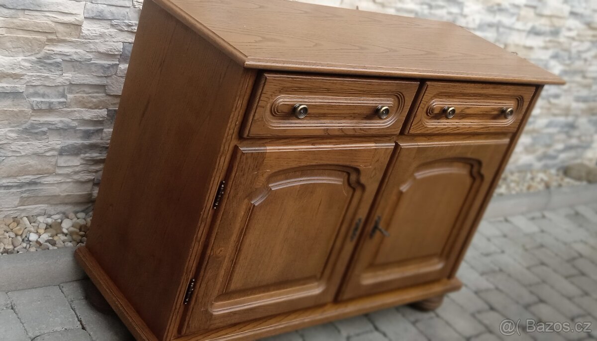 Rustikální komoda - 11