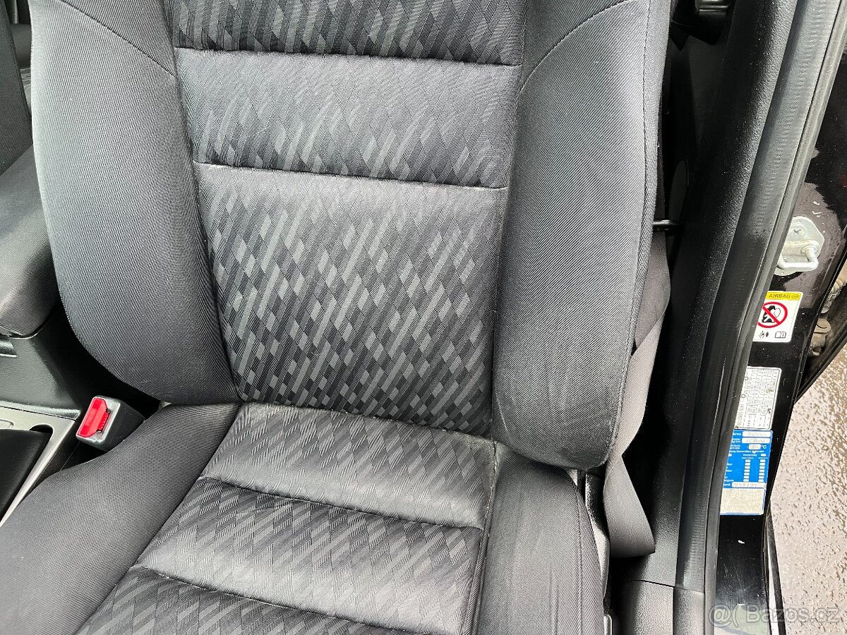 Honda Accord kombi 2.0 VTEC - 11