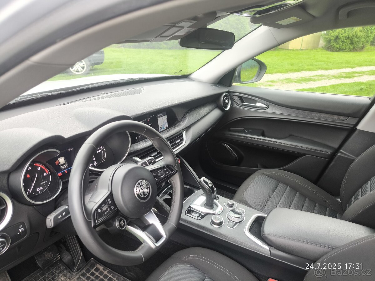 Alfa Romeo Stelvio 2.2jtdm 160ps facelift - 11