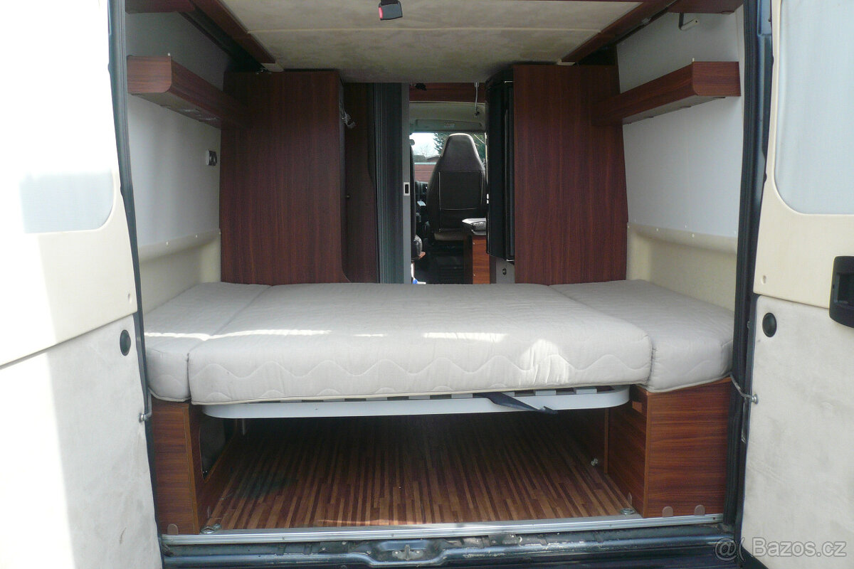 Obytné auto ADRIA TWIN 640 SHX - 11