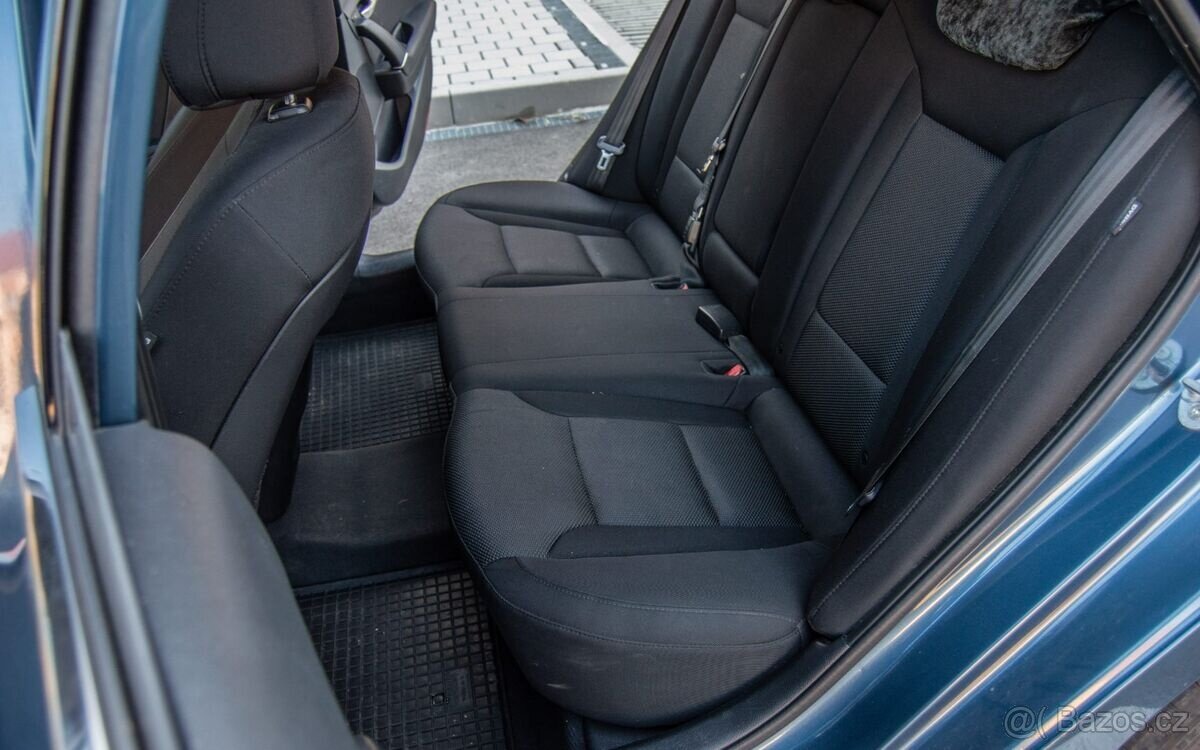 Hyundai i40 1.7 CRDi 100kw - 11