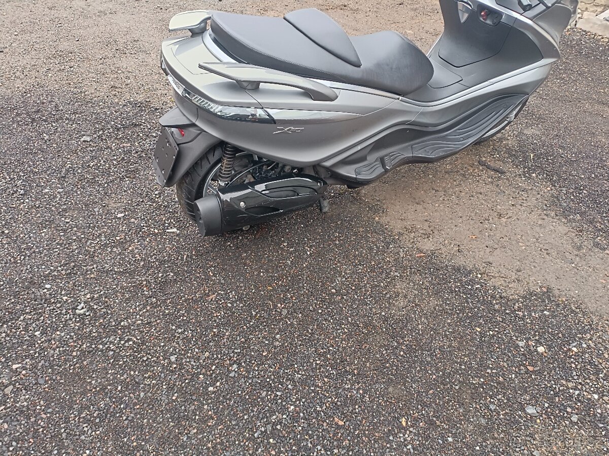 Piaggio X10 350 ABS,ASR cz doklady v ceně - 11