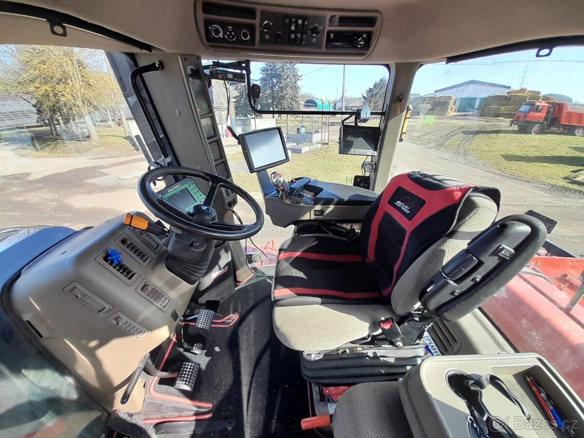 Case QUADTRAC 620 - 11