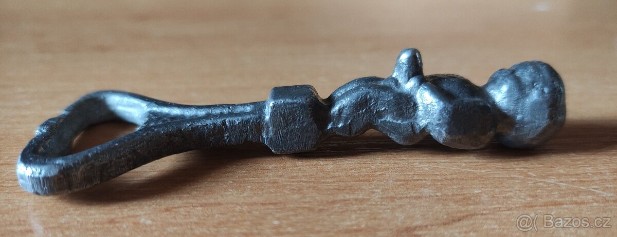 Starý otvírák. - 11