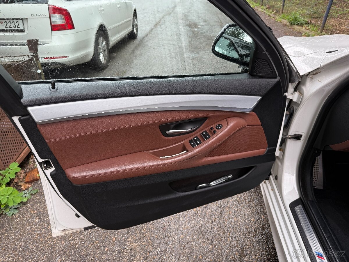 Sportovní SEDAČKY BMW F11 - 11