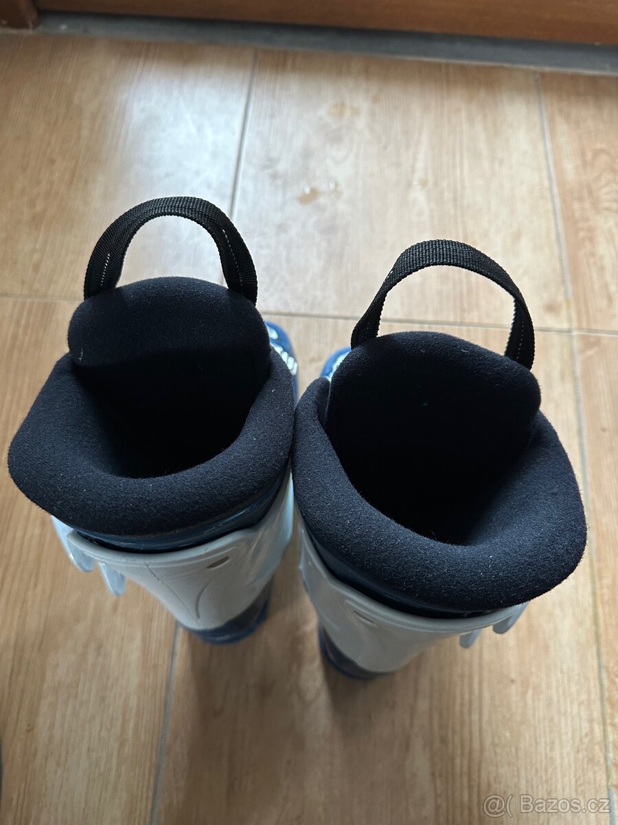 Lyžáky Nordica 220-225 cca 7let - 11