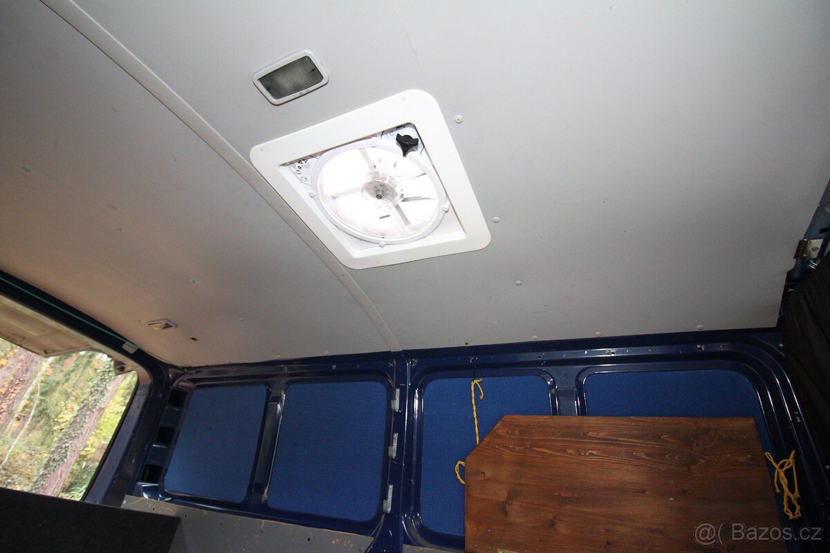 Transportér T5 1.9 TDi prodám - 11