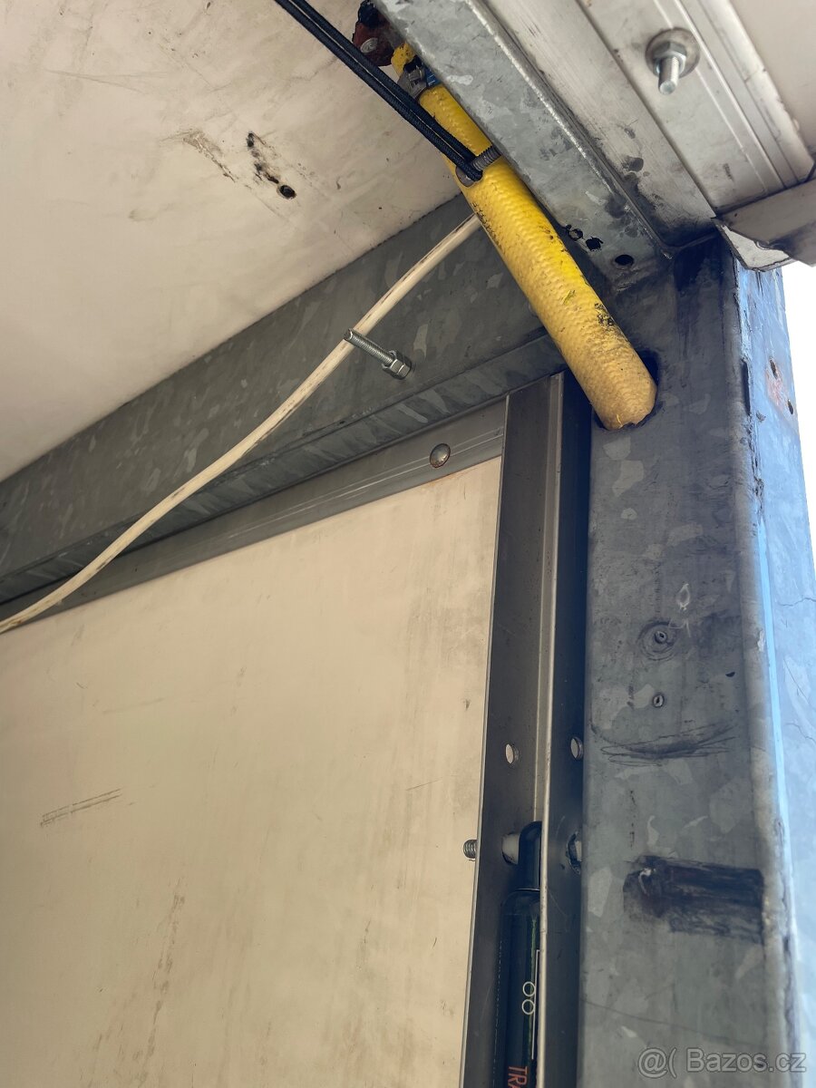 Pojízdná prodejna 7m, nové lanovody, nová stk - 11