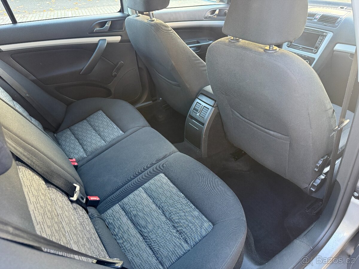 Škoda Octavia, 1.8i, 118kw Původ ČR Nová STK - 11