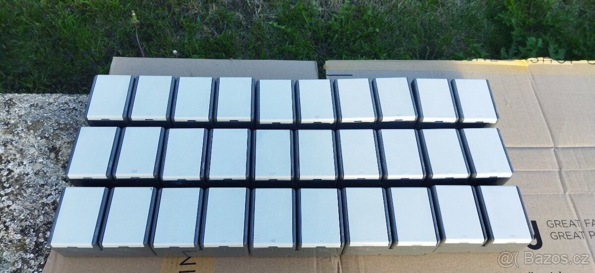 ZÁSUVKA DVOJITÁ NA POVRCH PRAKTIK ABB IP44 - 11