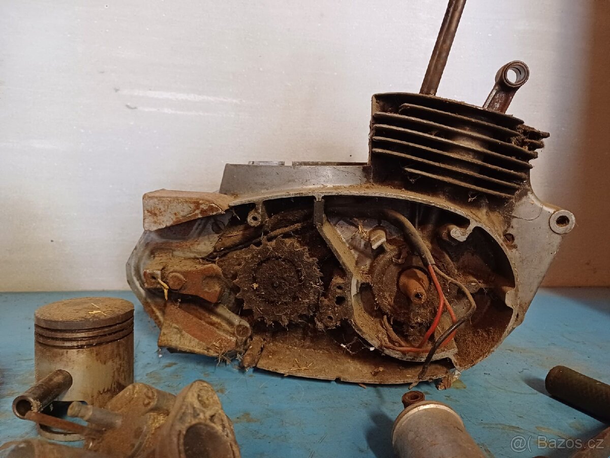 Motor 250/353 kývačka - 11