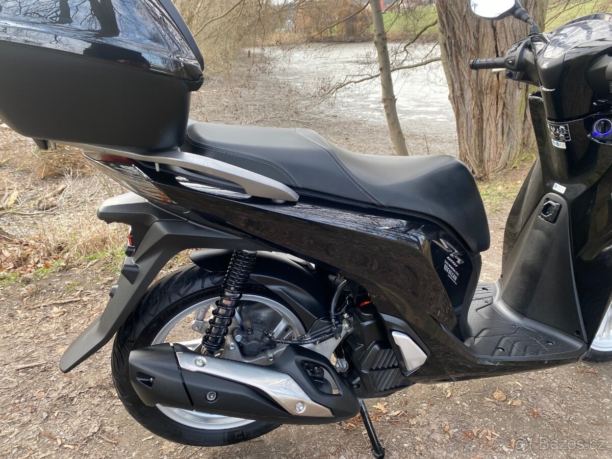 Honda SH 125 Top - 11