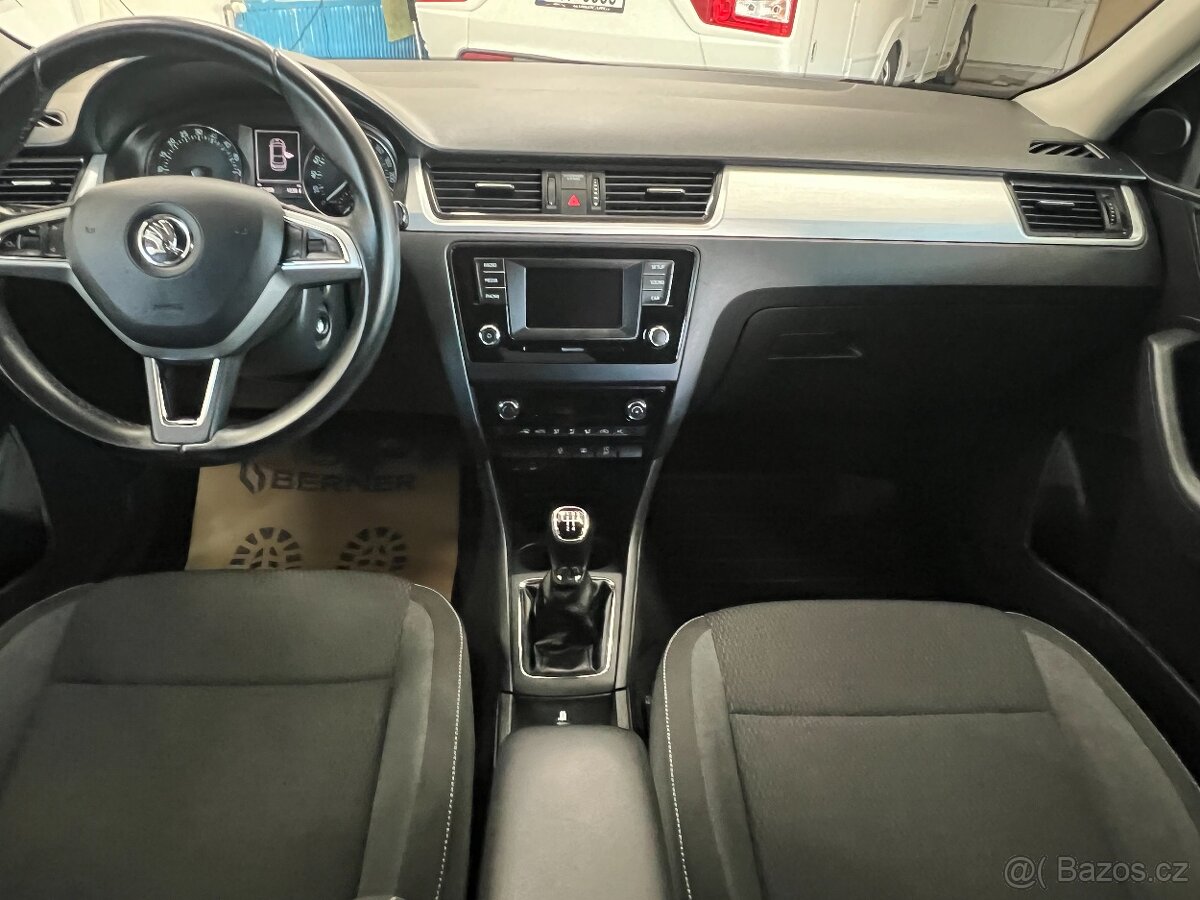 Škoda Rapid 1.4TDi AMBITION EXTRA DIGIKLIMA TEMPOMAT - 11