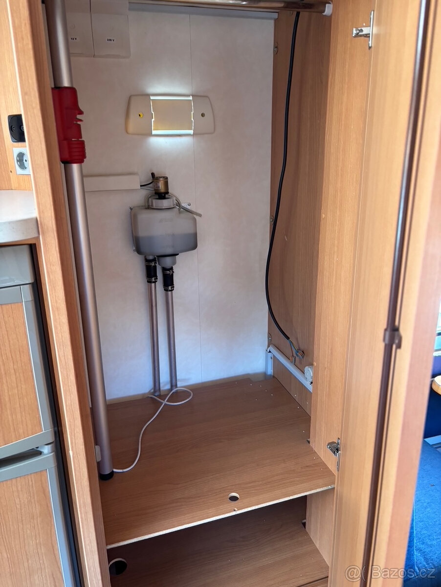 Knaus Nordic Plus 590, ALDE, MARKÝZA, SPRCHA, VELKÁ LEDNICE - 11