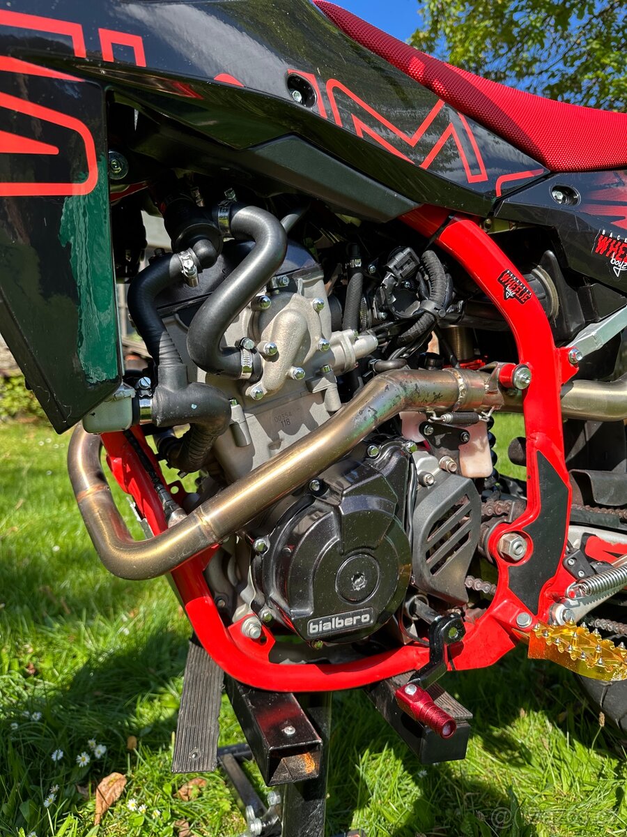 Motard 125 Swm sm 125 r - 11