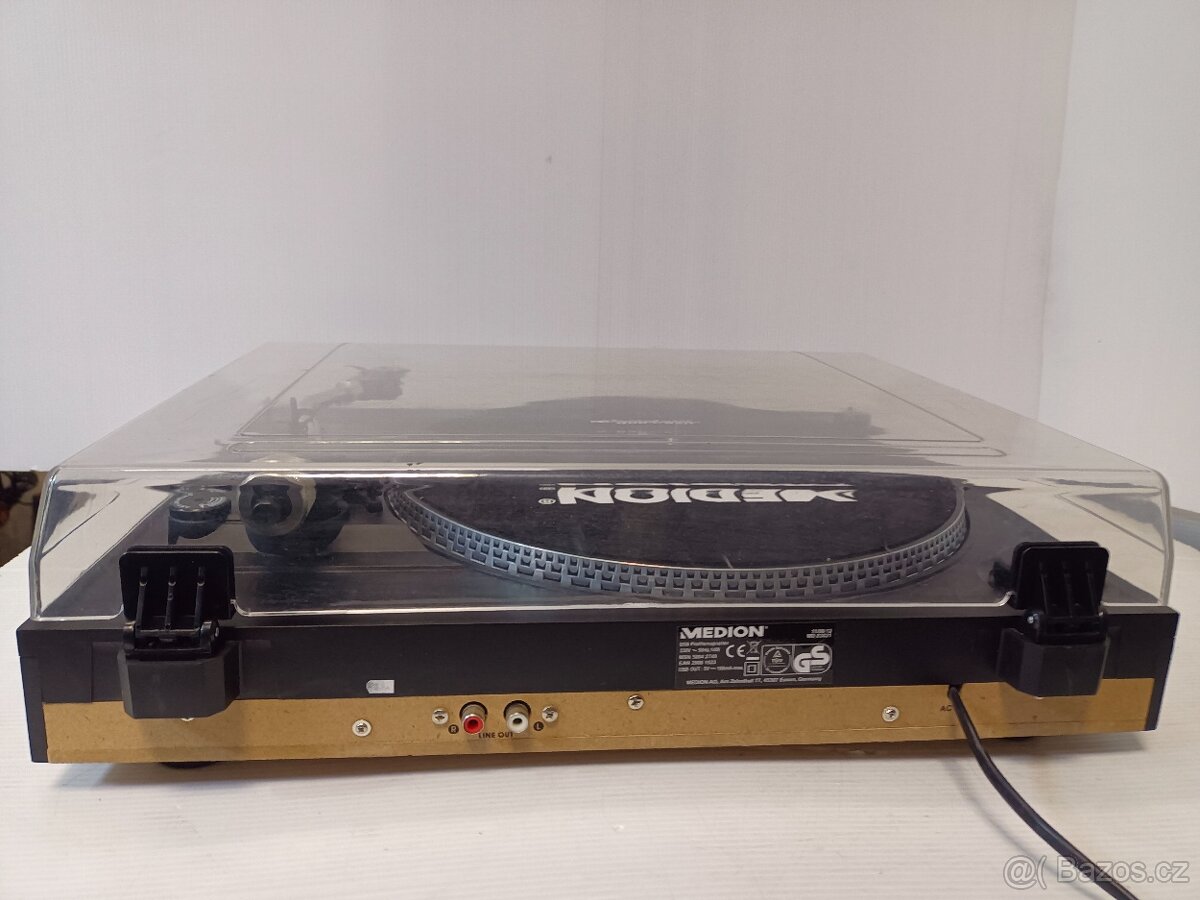 GRAMO Medion MD83821, poloautomat, USB, SD, stroboscop - 11
