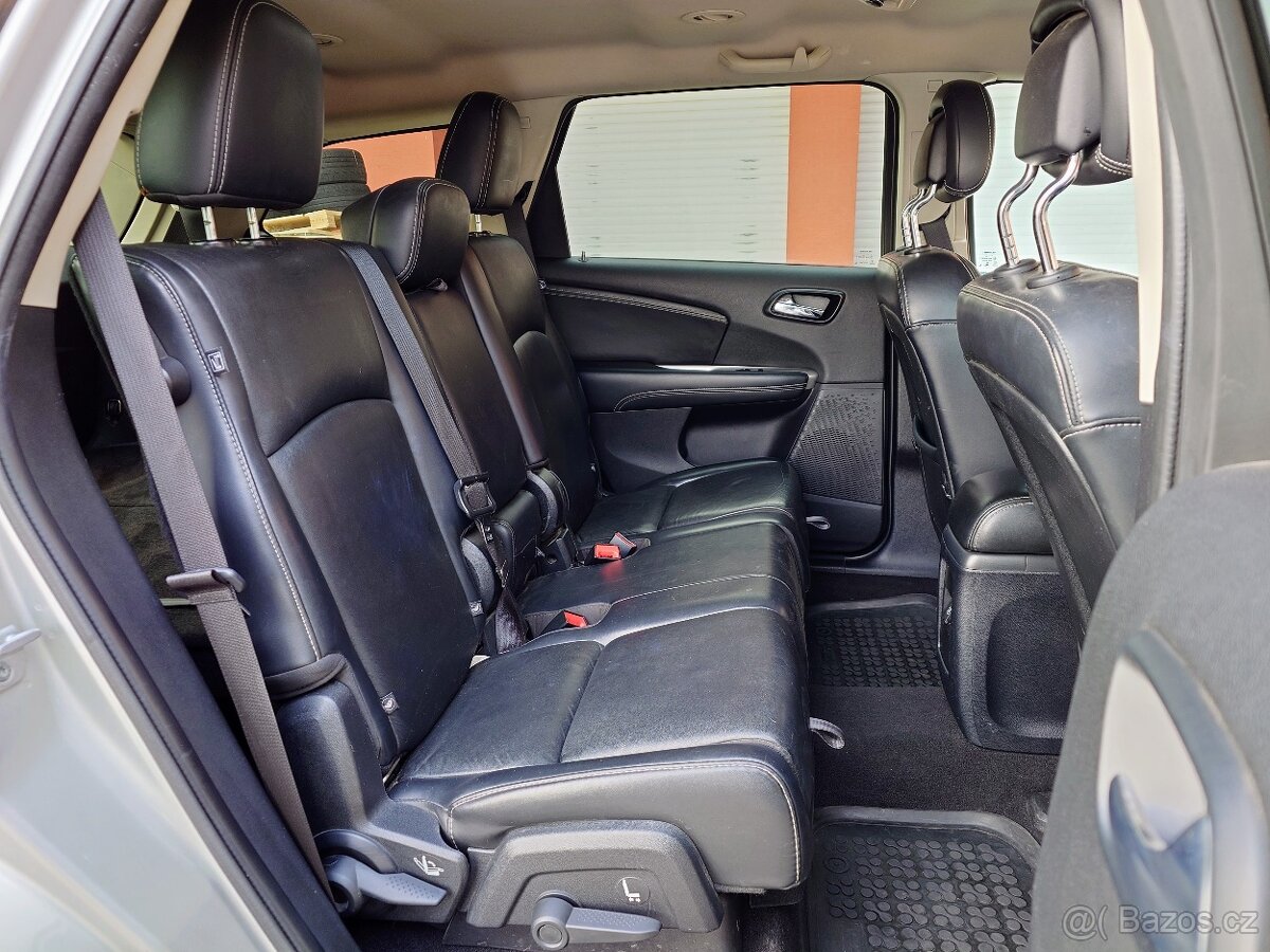 Fiat Freemont 2.0 Multijet Lounge 125kW 4WD - 11