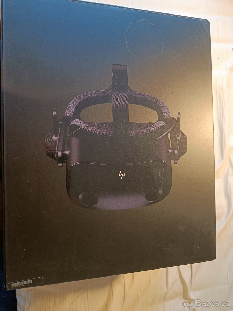 HP Reverb G2 Virtual Reality Headset - 11