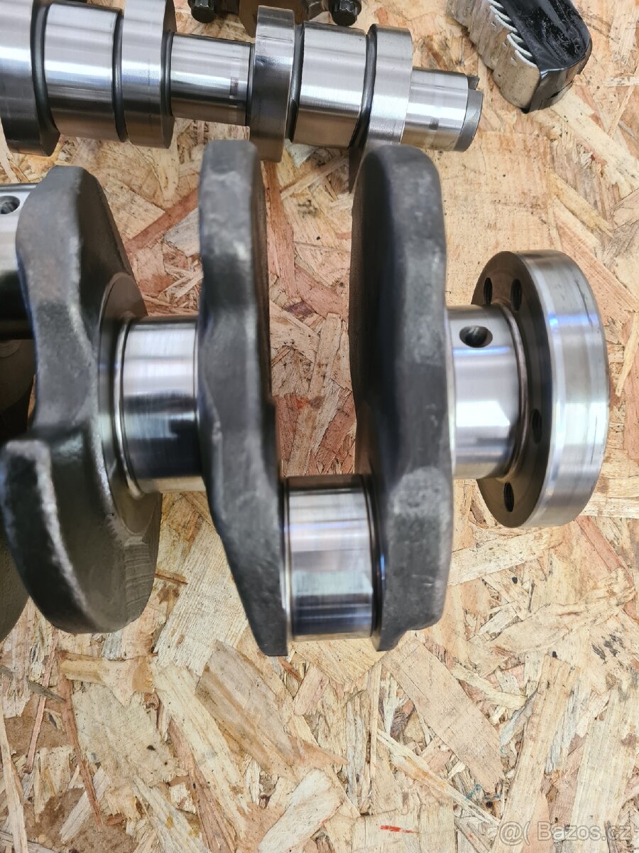 Motor bjb Octavia 2 tdi - 11