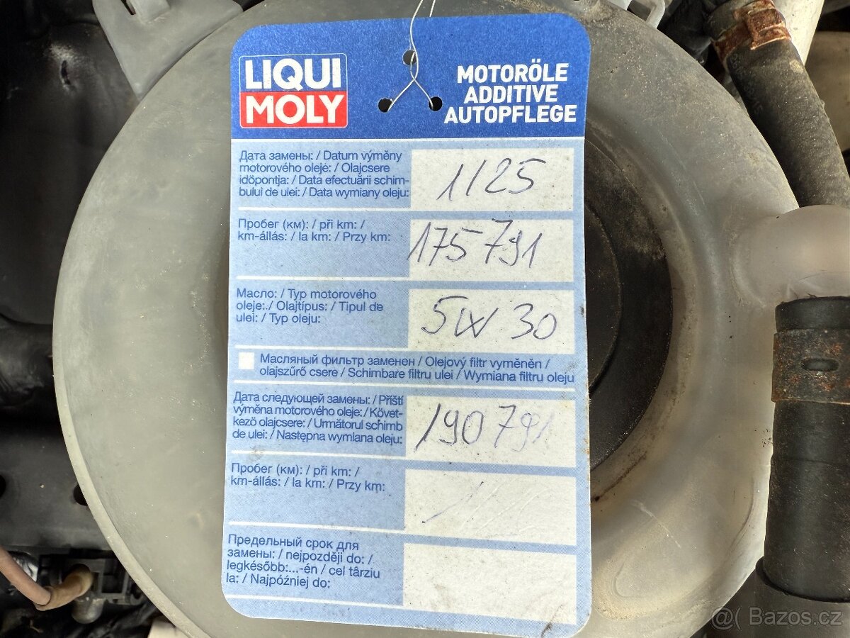 VW Touran III, rok 2016, 1.2TSI 81 kW, servis VW, 177.171 km - 11