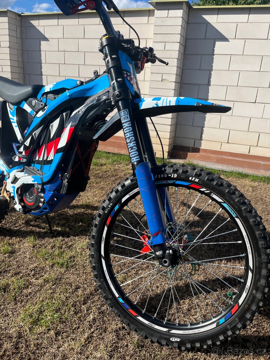 Surron light bee x - 11