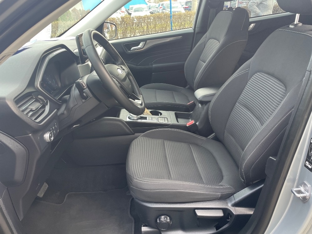 FORD KUGA 2,5 HYBRID - 11