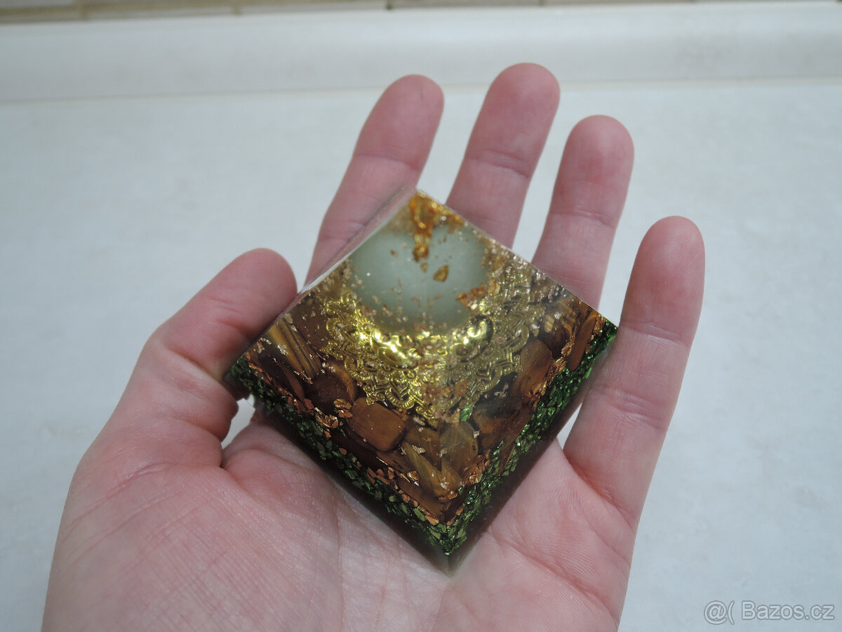 prodám orgonity z pryskyřice - 11