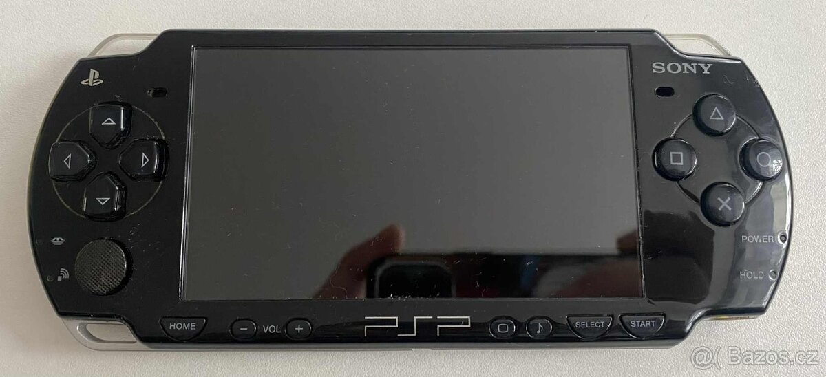 PSP 2000 Black + 64gb - 11