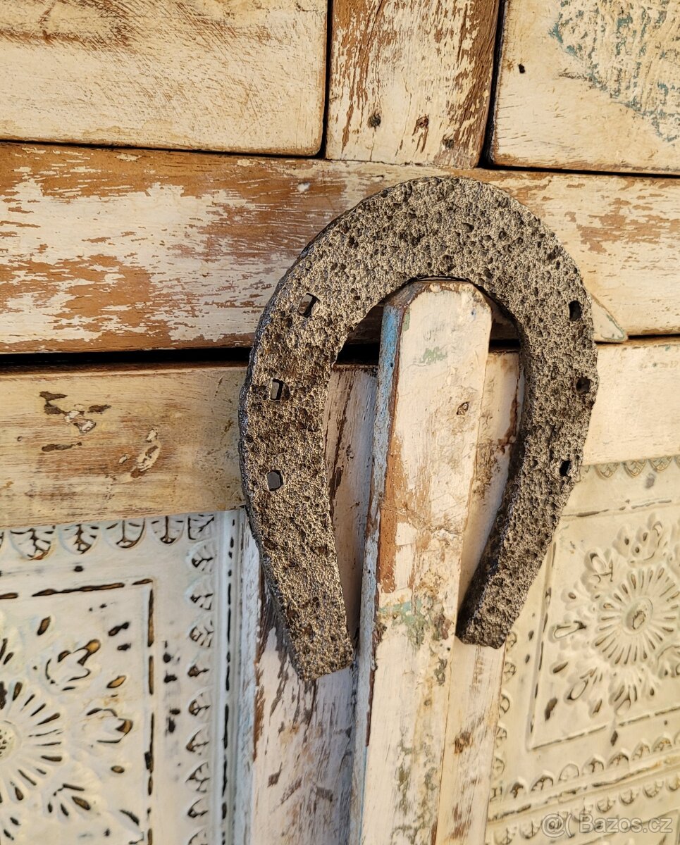 Dekorace: starožitná historická podkova 15×11,5cm - 11