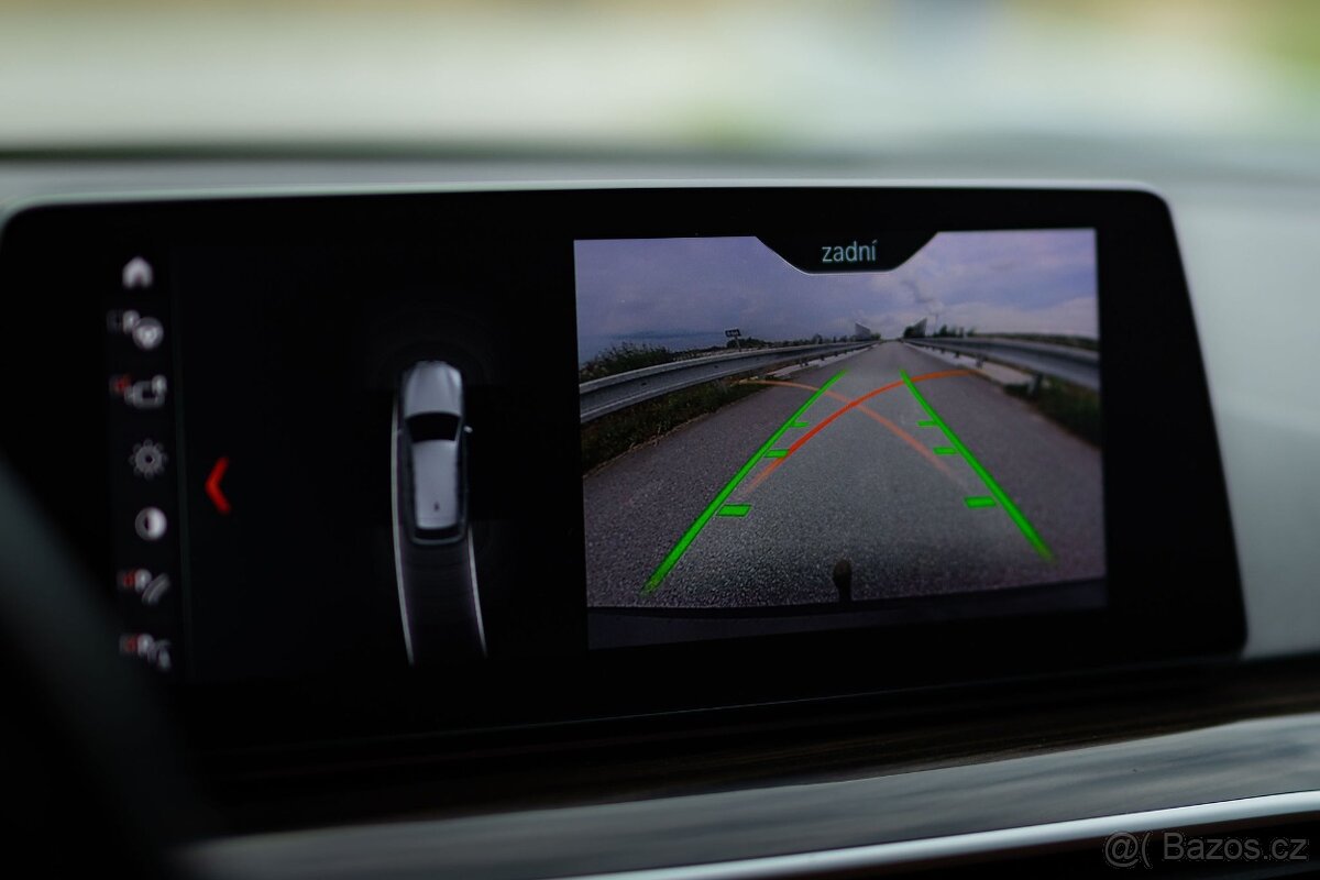 Prodám BMW 540i x Drive, automat - 11
