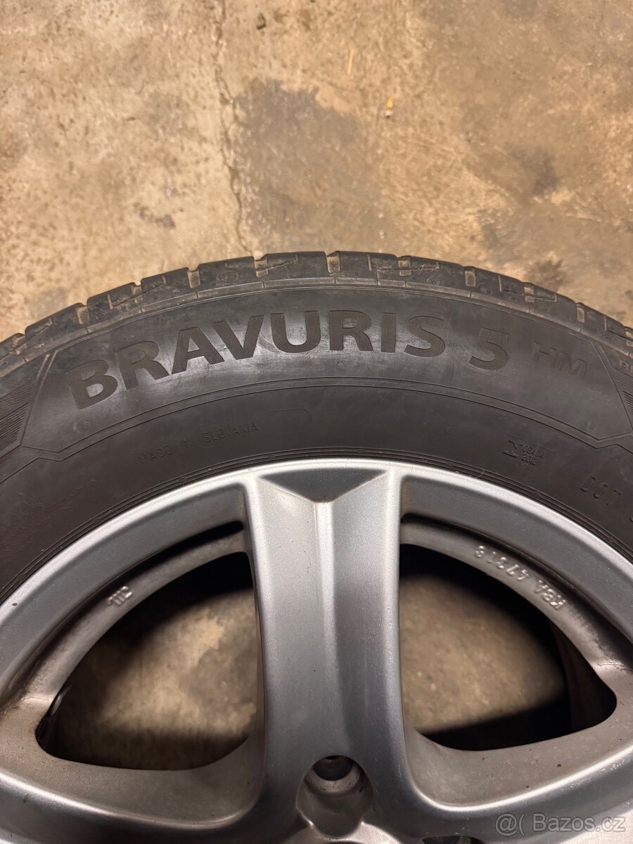 ,,15” Litá kola + pláště - 11