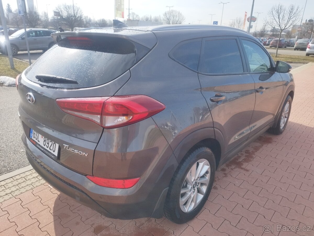 Tucson 1.7 nafta - 11