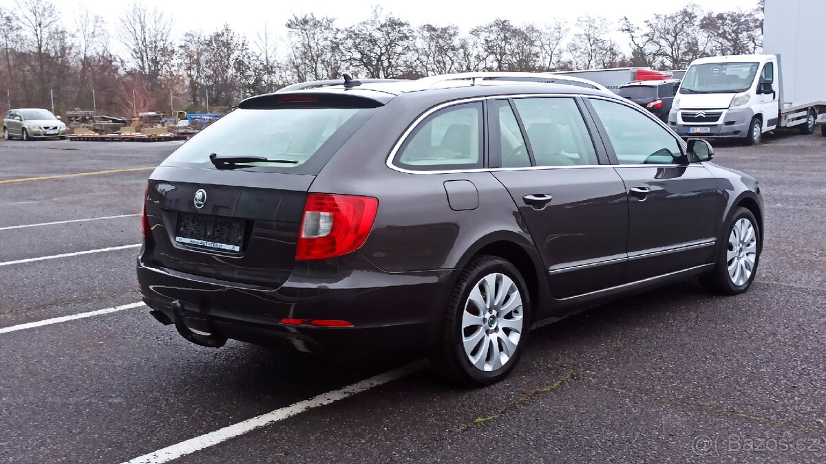 Škoda Superb 2 2.0 TDI 125 Kw Elegance - 11
