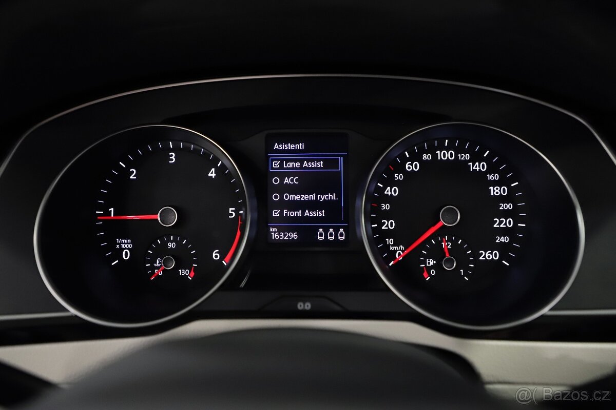 VWPassat B8 Variant Elegance 2.0TDI 110kW - záruka Autodraft - 11