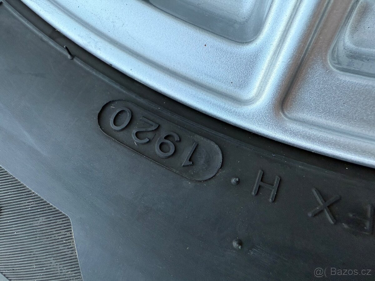 Mercedes CLA/A/B - ZÁNOVNÍ ZIMNÍ SADA - 11