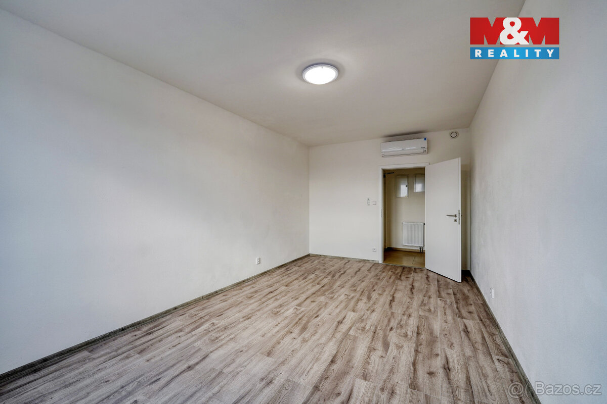 Pronájem bytu 2+kk, 78 m², Plzeň, ul. Železniční - 11
