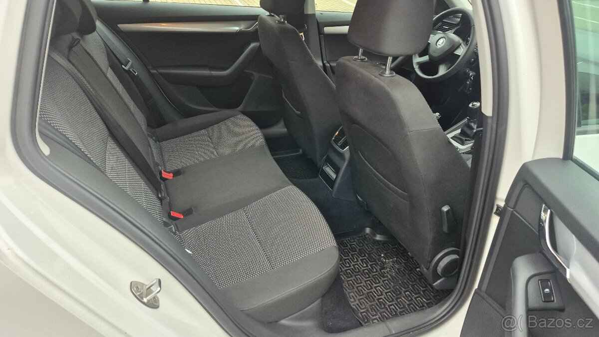 Škoda Octavia III Combi 1.4 TSI - 11