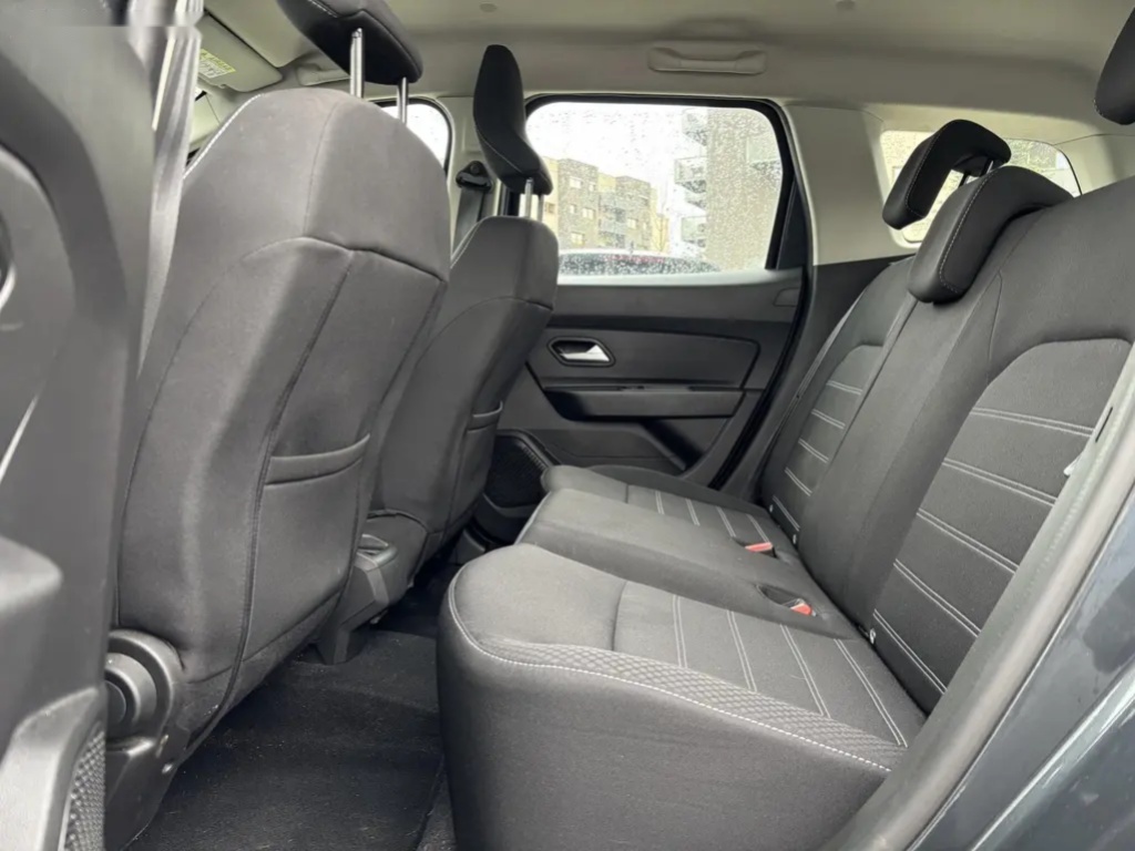 Dacia Duster, Comfort 1,0 TCE - 11