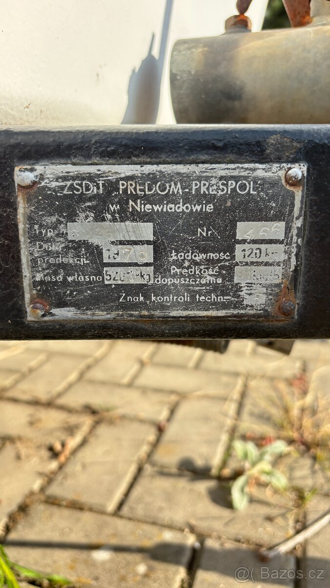 Karavan N126 Niewiadow Predom Prespol, veterán - 11