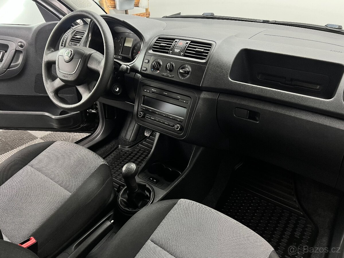 Škoda Fabia 2 Combi 1.4 16v | NELAKOVÁNO - 11